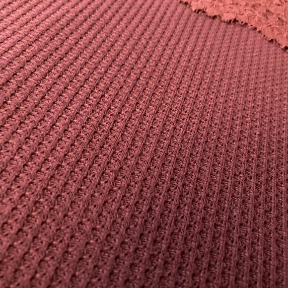 Lucky Brand, maroon long sleeve shirt. - Picture 7 of 11